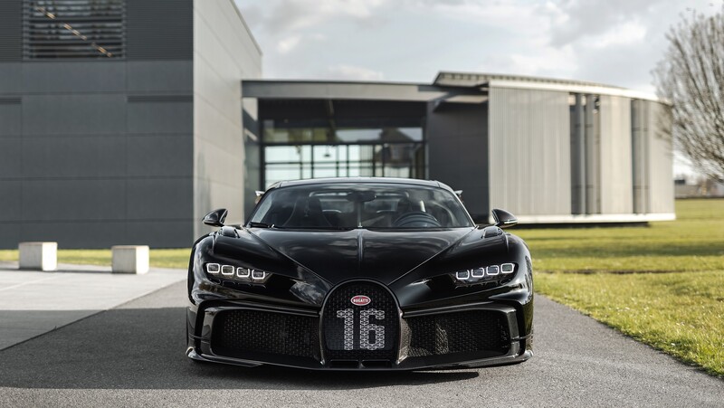 Bugatti Chiron número 300