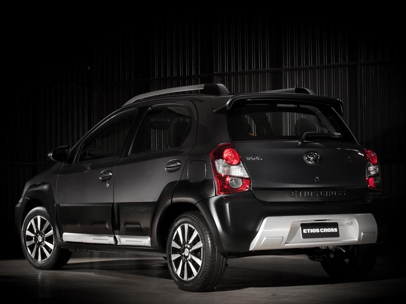 Nuevo Toyota Etios Cross