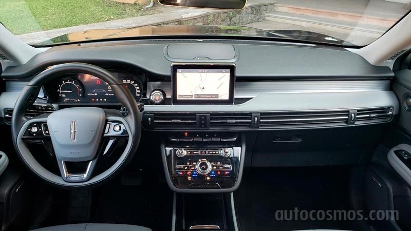 Lincoln Corsair 2020