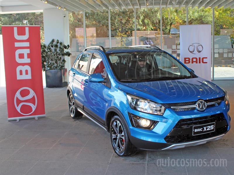 BAIC X25 Estreno en Chile