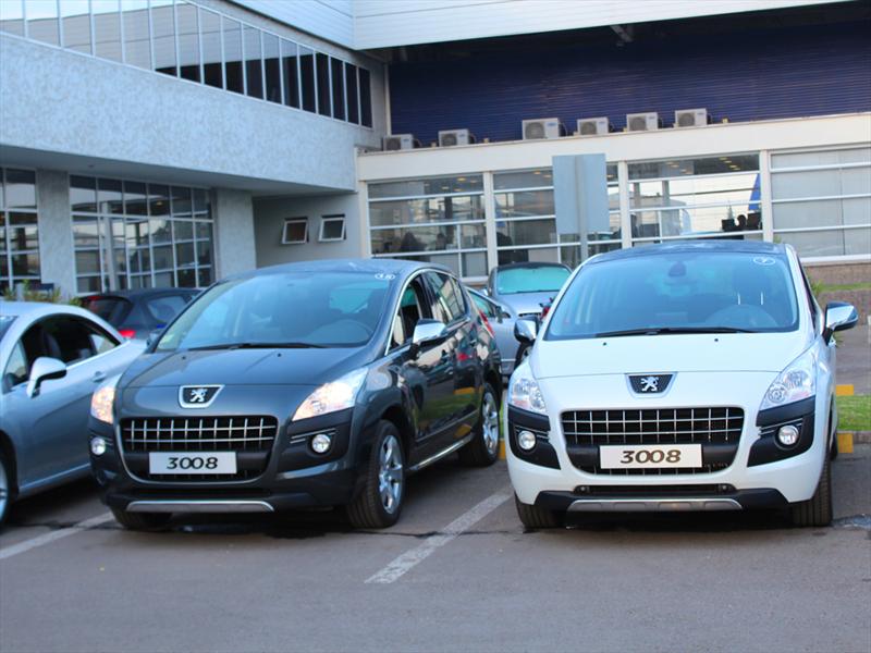 Peugeot Chile Lanzamiento gama GPS 2013