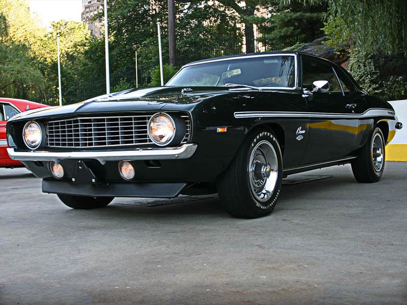 Chevrolet Camaro Yenko