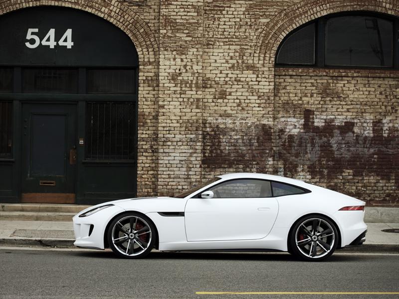 Jaguar C-X16 Concept  en Los Angeles 2011