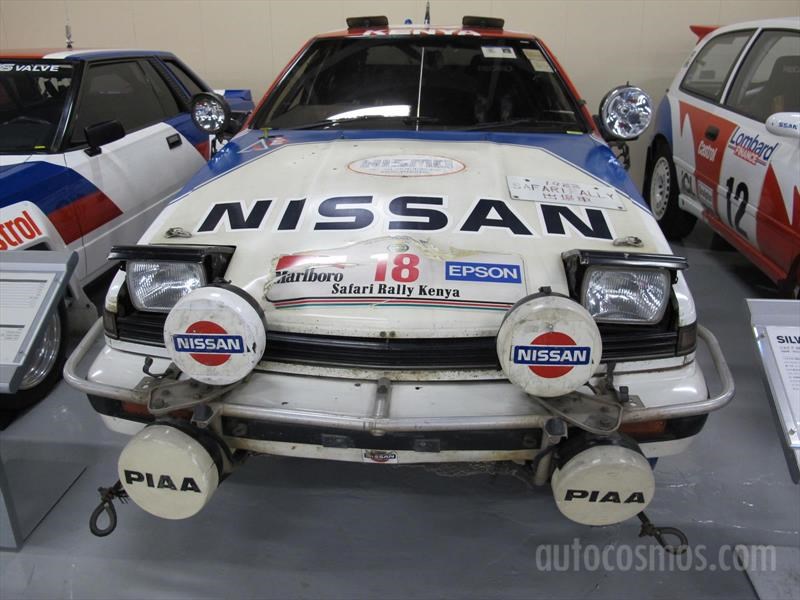 Nissan 80 aniversario - Autos de competencia