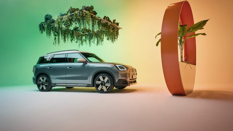 (-) EMBARGO MINI Countryman 2024