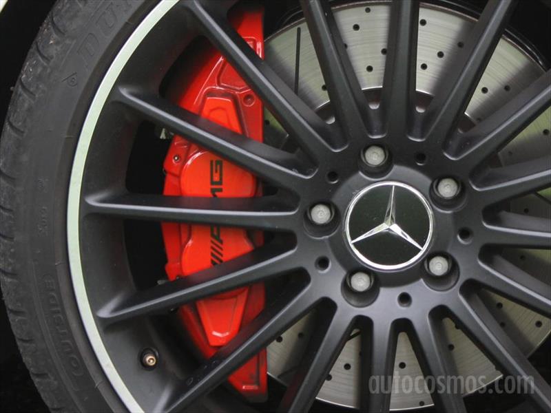 Mercedes-Benz CLA 45 AMG