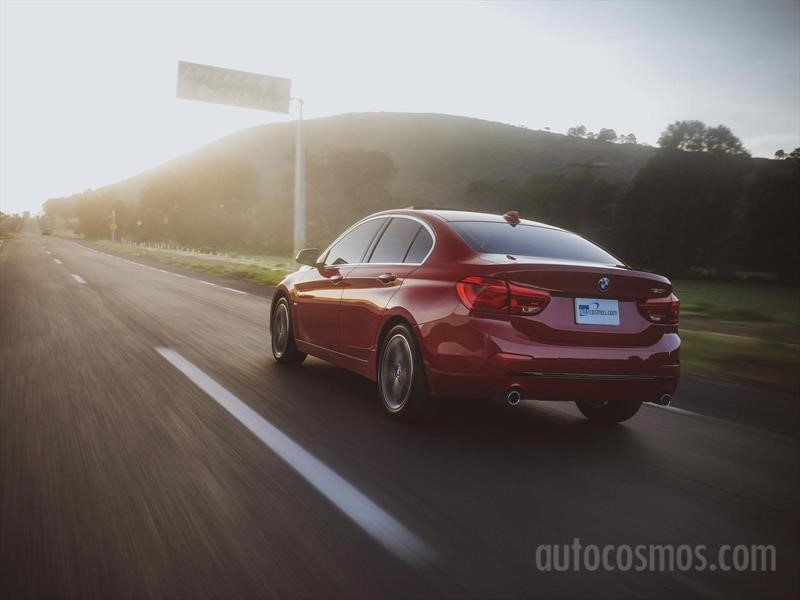 BMW Serie 1 Sedán
