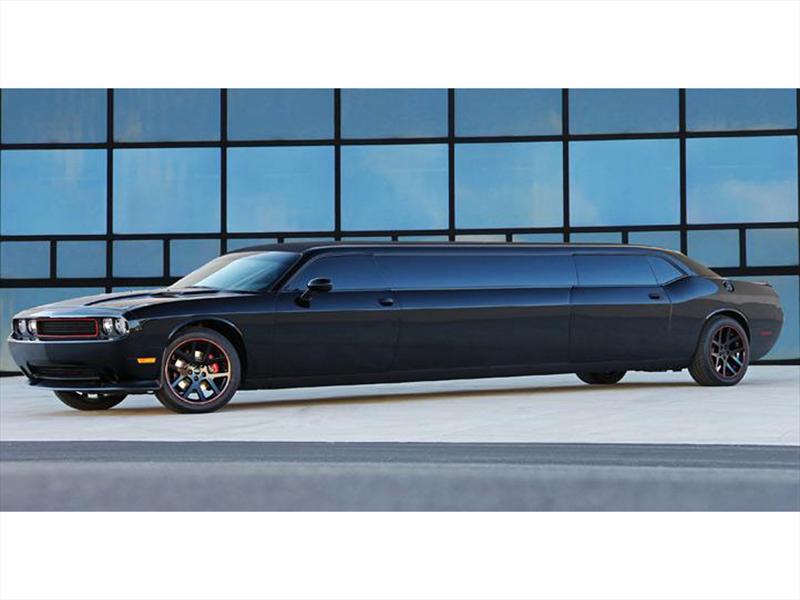 Dodge Challenger SRT8 Limusina