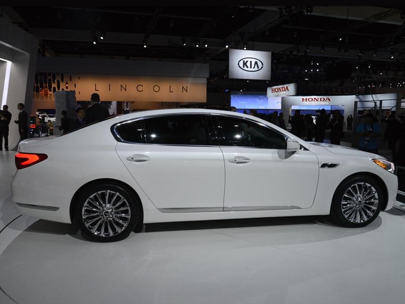 Kia K900, ingresando a la alta gama