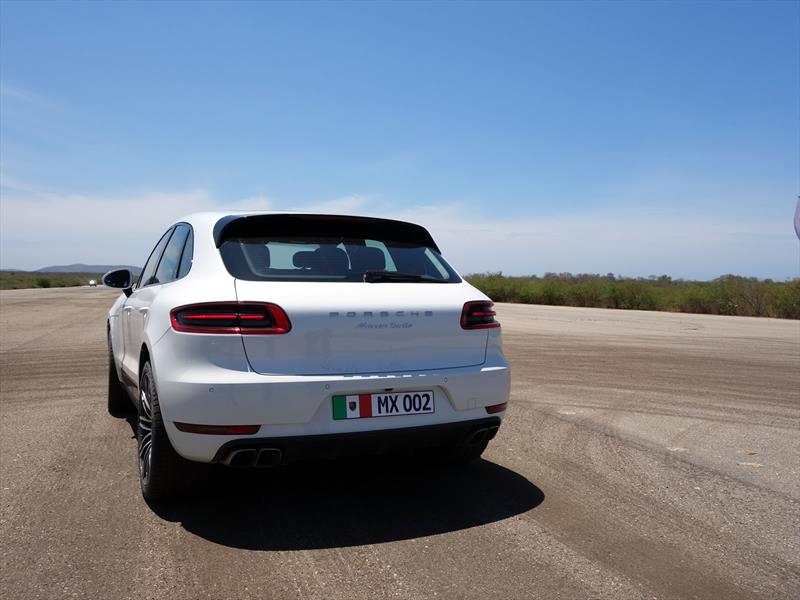 Porsche Macan 2015