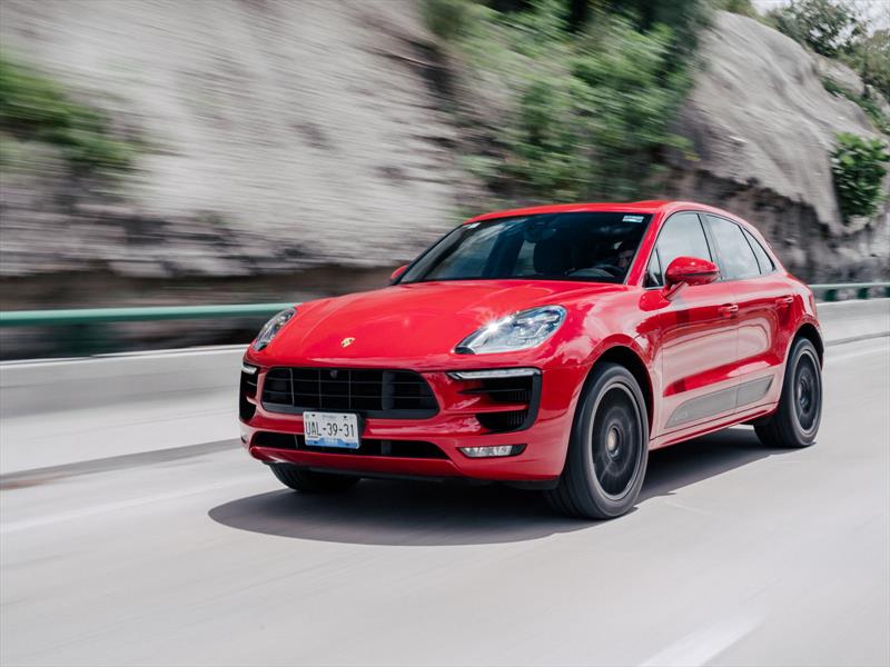 Porsche Macan GTS 2016