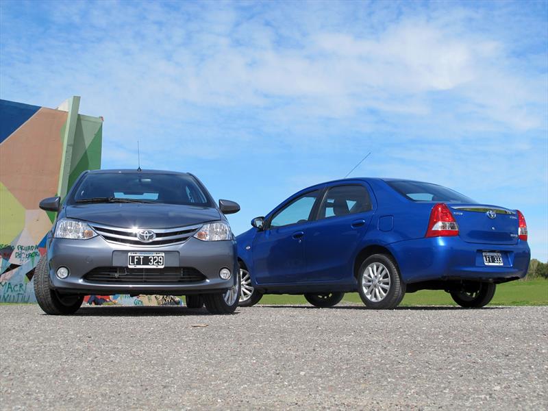 Prueba nuevo Toyota Etios