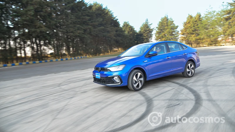 Volkswagen Virtus Highline 2023, a prueba