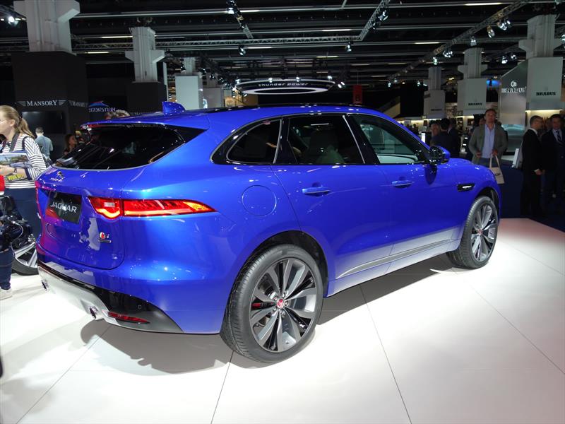Jaguar F-Pace
