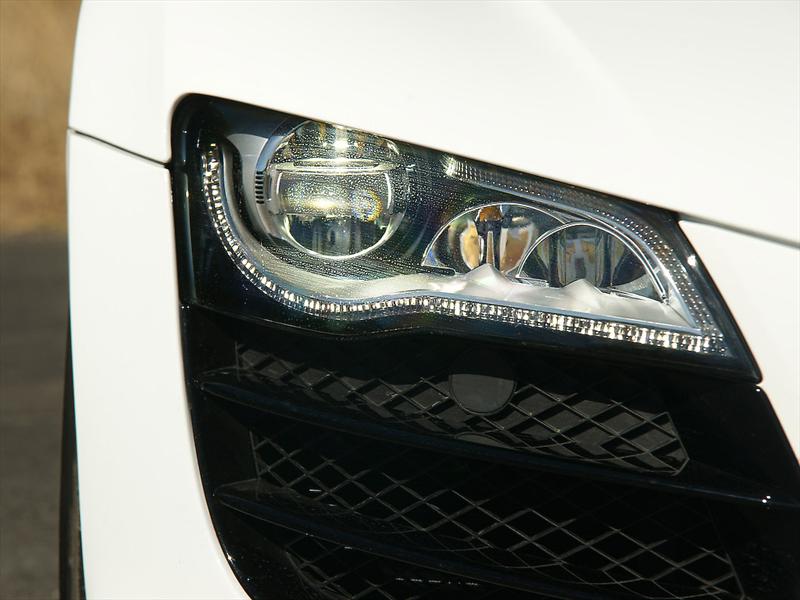 Audi R8 5.2 FSI quattro 2011 a prueba