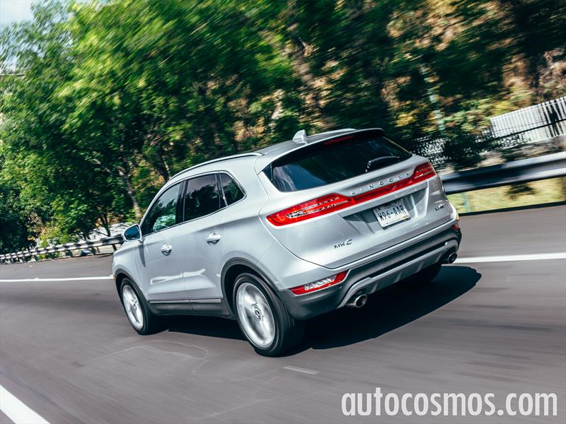 Lincoln MKC 2015