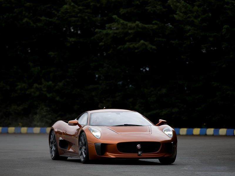 Felipe Massa y el Jaguar C-X75