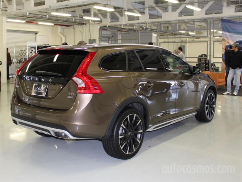 Volvo S60 y V60 Cross Country 2016 llegan a México