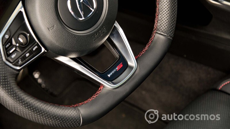 Acura  TLX Type S 2022 a prueba