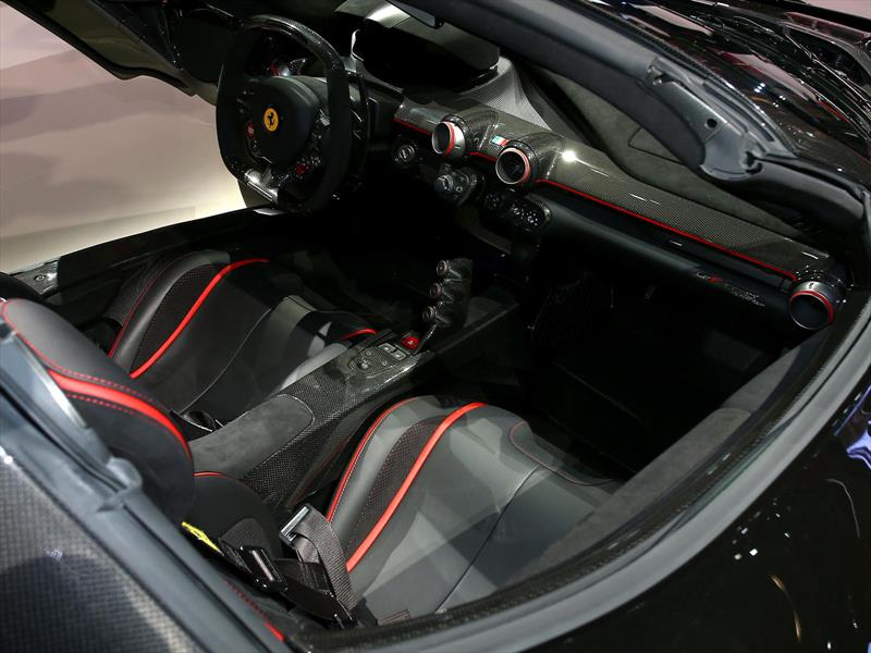 Ferrari LaFerrari Spider
