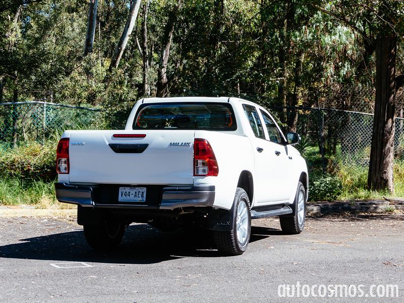 Toyota Hilux 2016