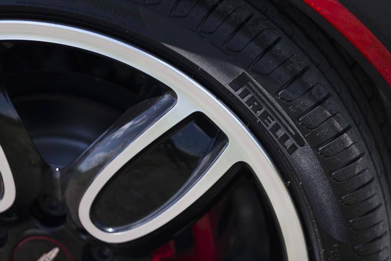 MINI John Cooper Works 2016