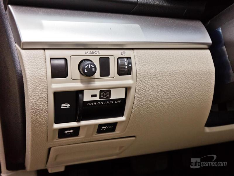Subaru Legacy 2.5i 2012