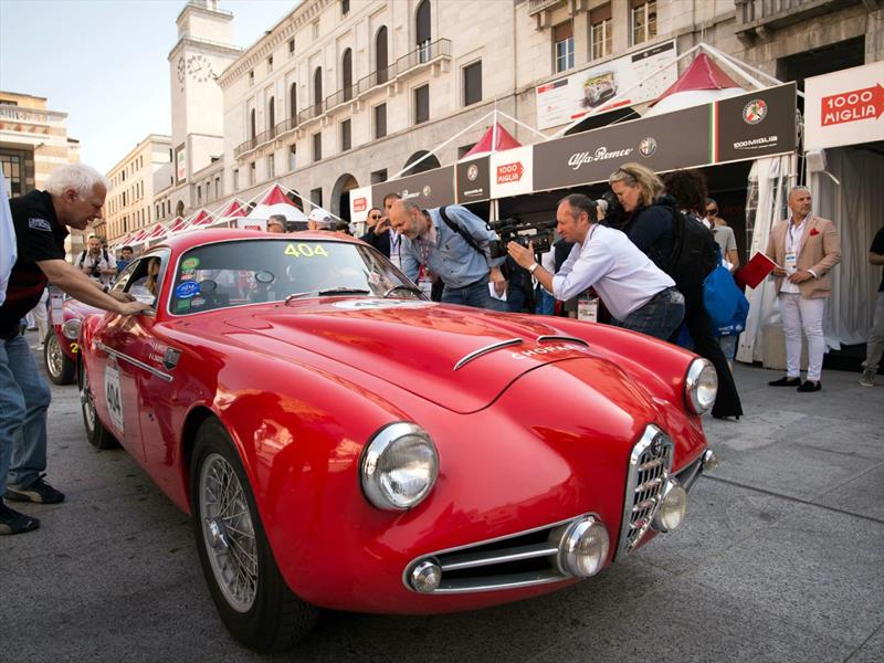 Alfa Romeo presente en la Mille Miglia 2015