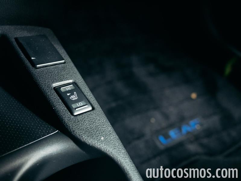 Nissan LEAF 2015