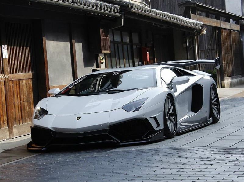 Lamborghini Aventador por Aimgain