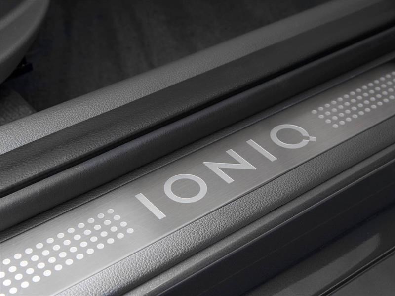 Hyundai IONIQ EV 2017