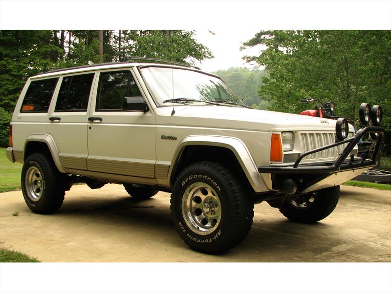 Jeep Cherokee / Grand Cherokee