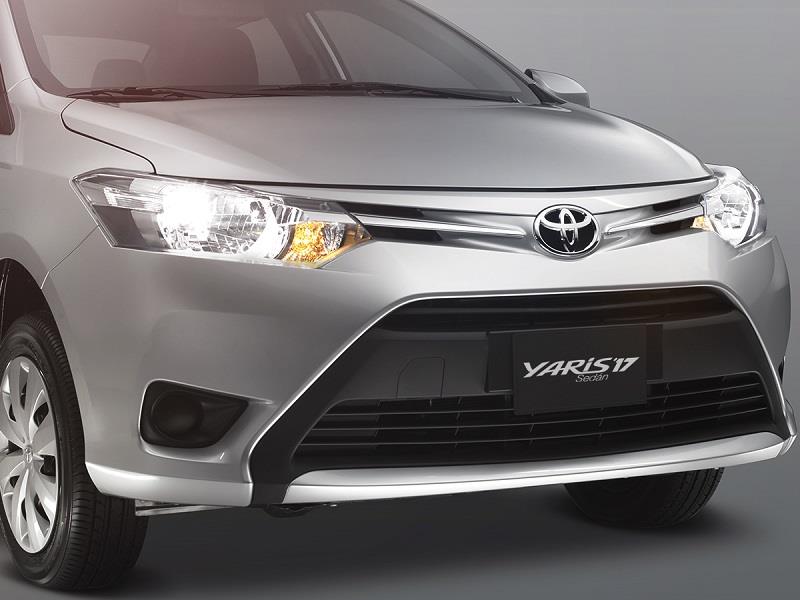 Toyota Yaris Sedán 2017