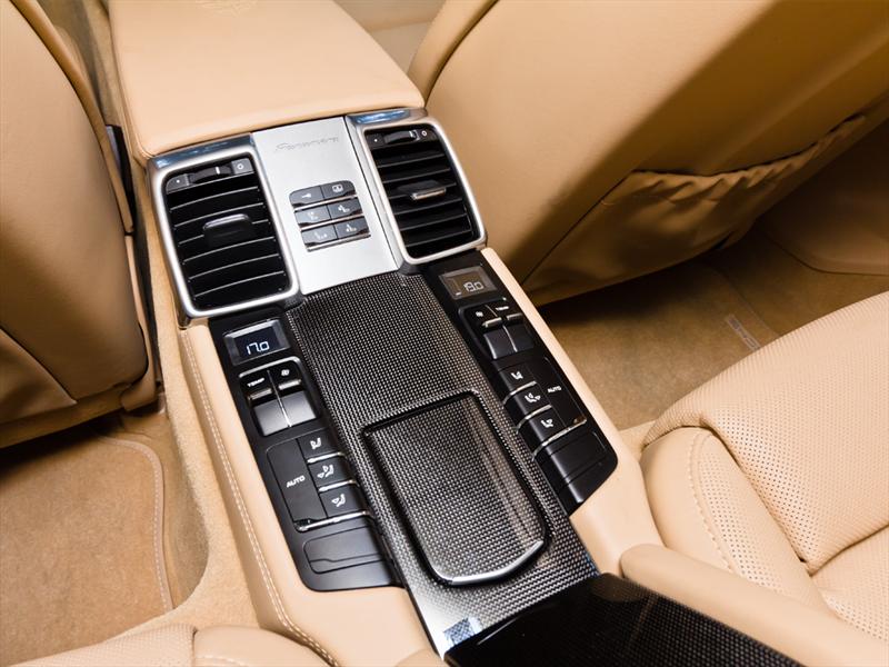 Porsche Panamera S Hybrid 2012