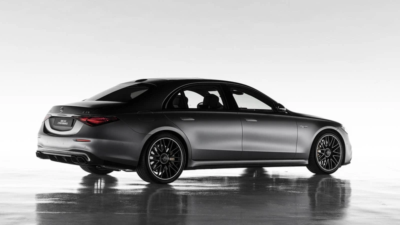 Mercedes-AMG S 63 E Performance