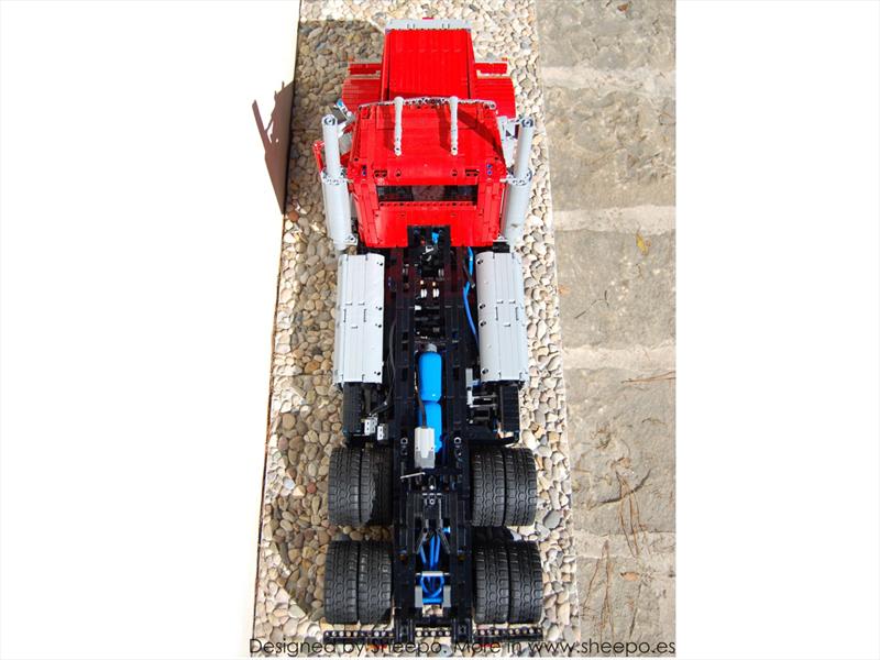 Tráiler construido con piezas de LEGO