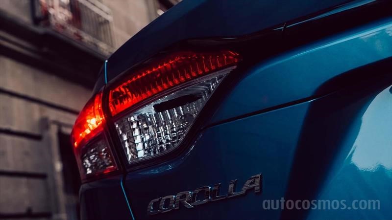 Toyota Corolla Híbrido 2020