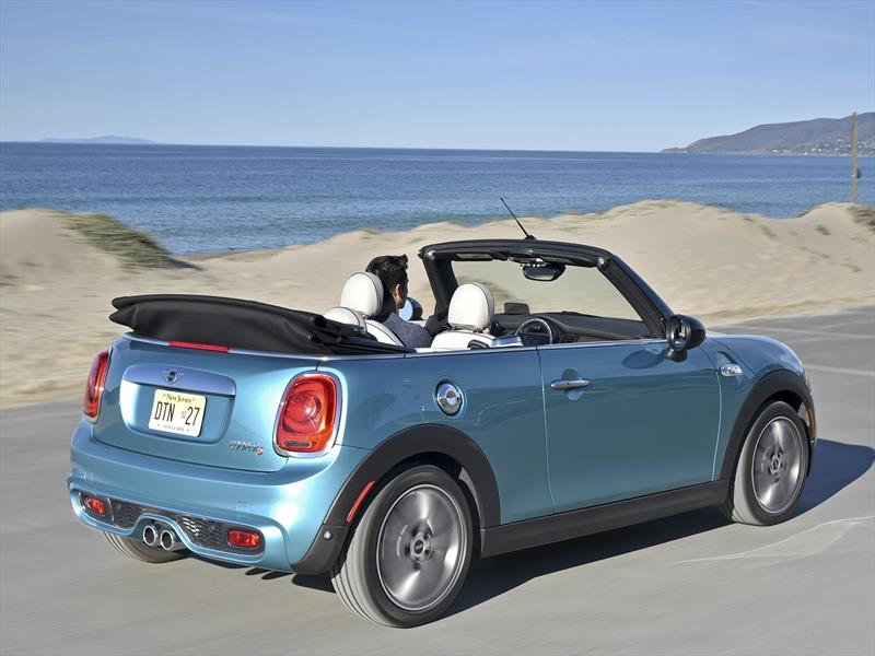 MINI Convertible 2017