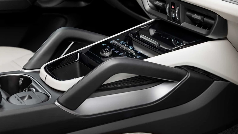 Porsche Cayenne estrena novedades en Shanghái