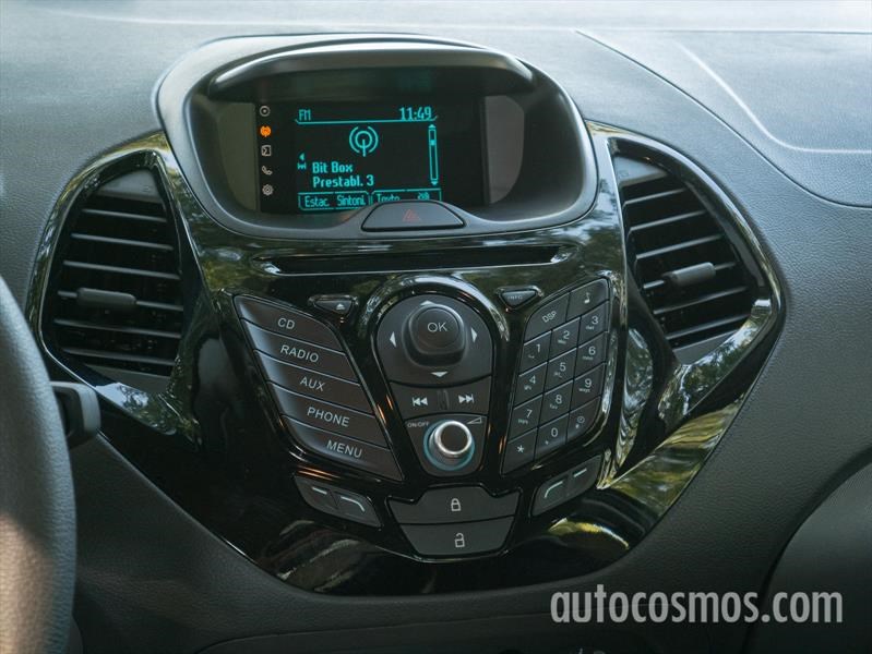 Ford Ka+ (sedán) a prueba