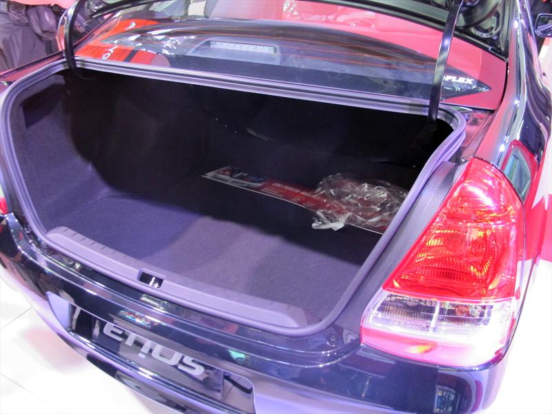 Toyota Etios debuta en el Salón de San Pablo