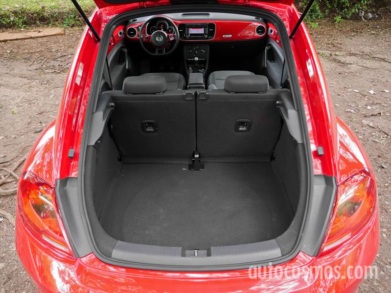 Volkswagen The Beetle a prueba