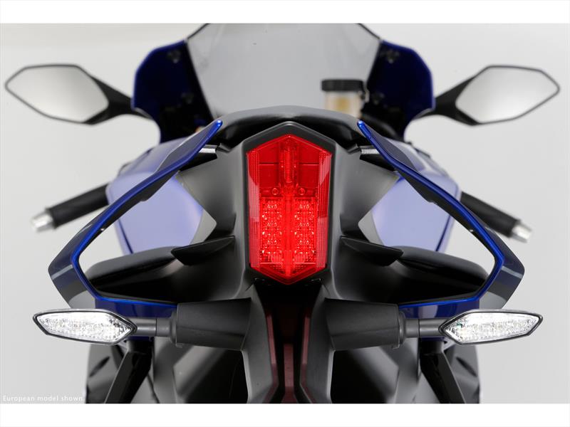 Yamaha YZF R1 2015