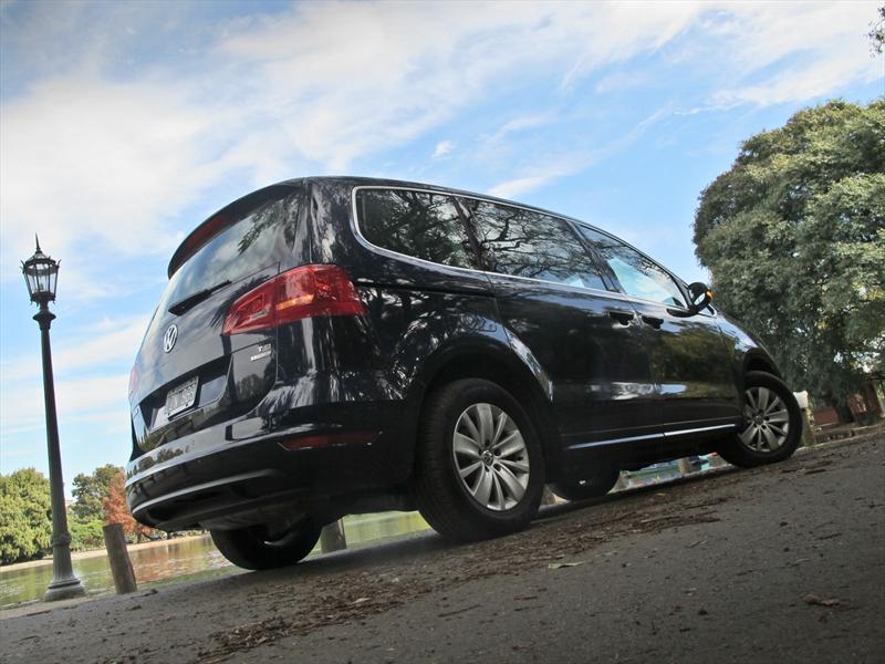 Volkswagen Sharan a prueba