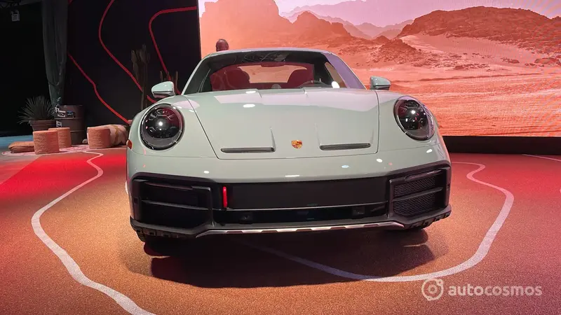 Porsche 911 Dakar 2023