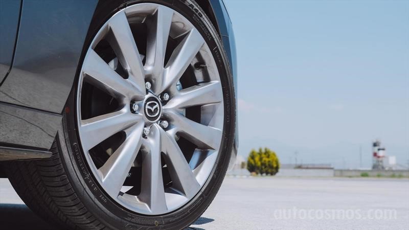 Mazda3 Sedán vs Mazda3 Hatchback