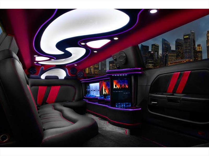 Dodge Challenger SRT8 Limusina