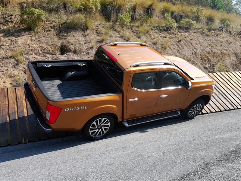 Nissan NP300 Frontier Diésel 2017