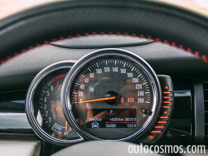 MINI Cooper S 5 puertas 2015