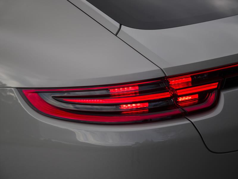 Porsche Panamera 2017